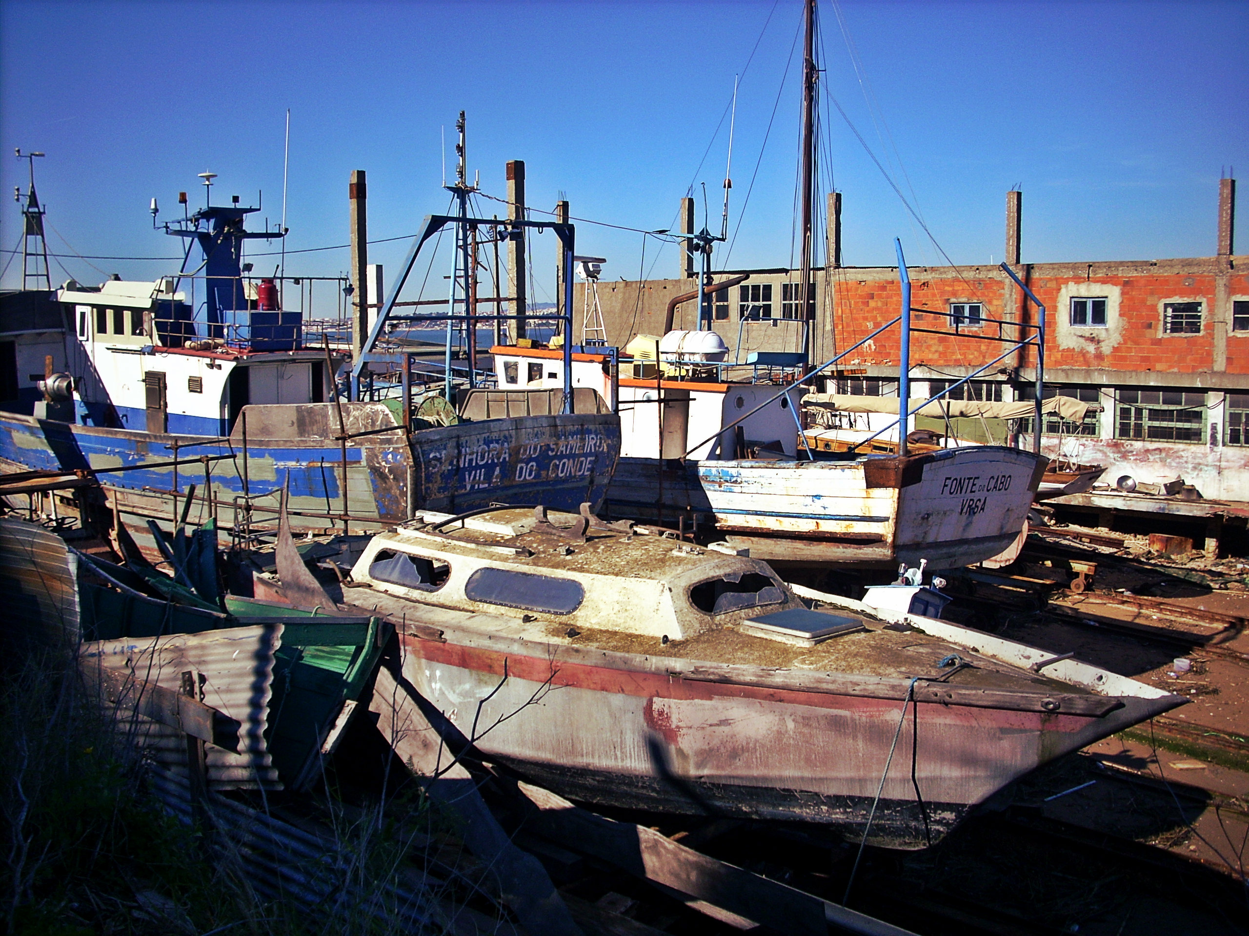 Estaleiro-Porto-Brandão_a